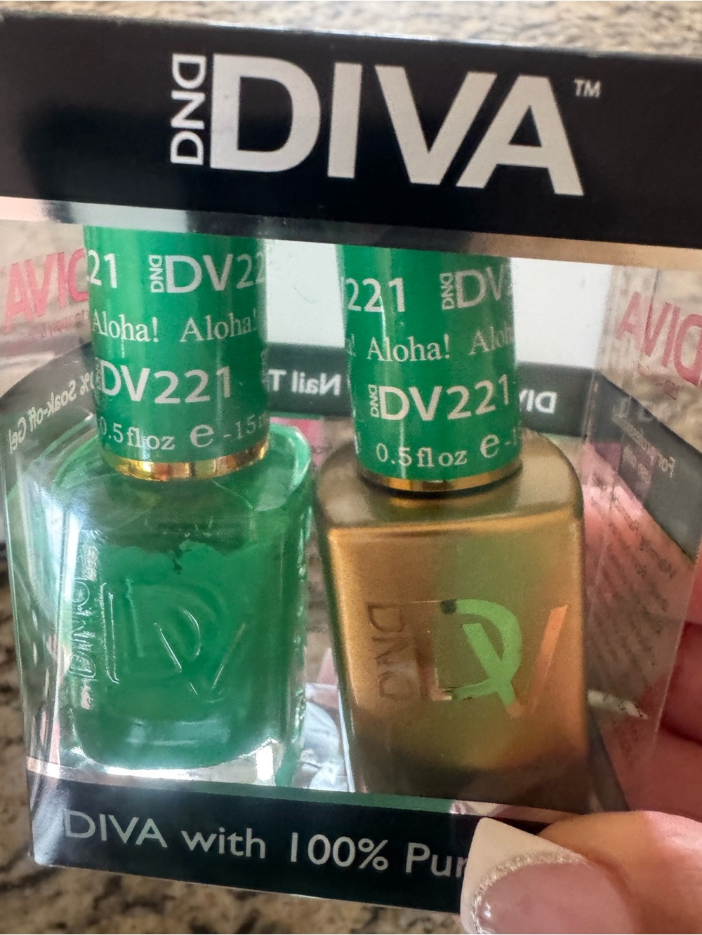Green & Gold Nail Polish Duo - DV221 Aloha!